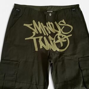 Minus Two green cargo pants - size XL